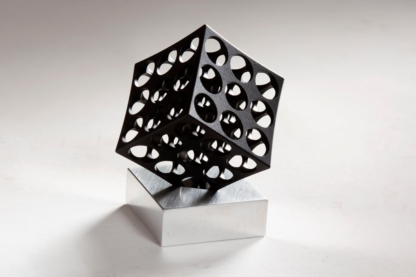 Versicube with Stand